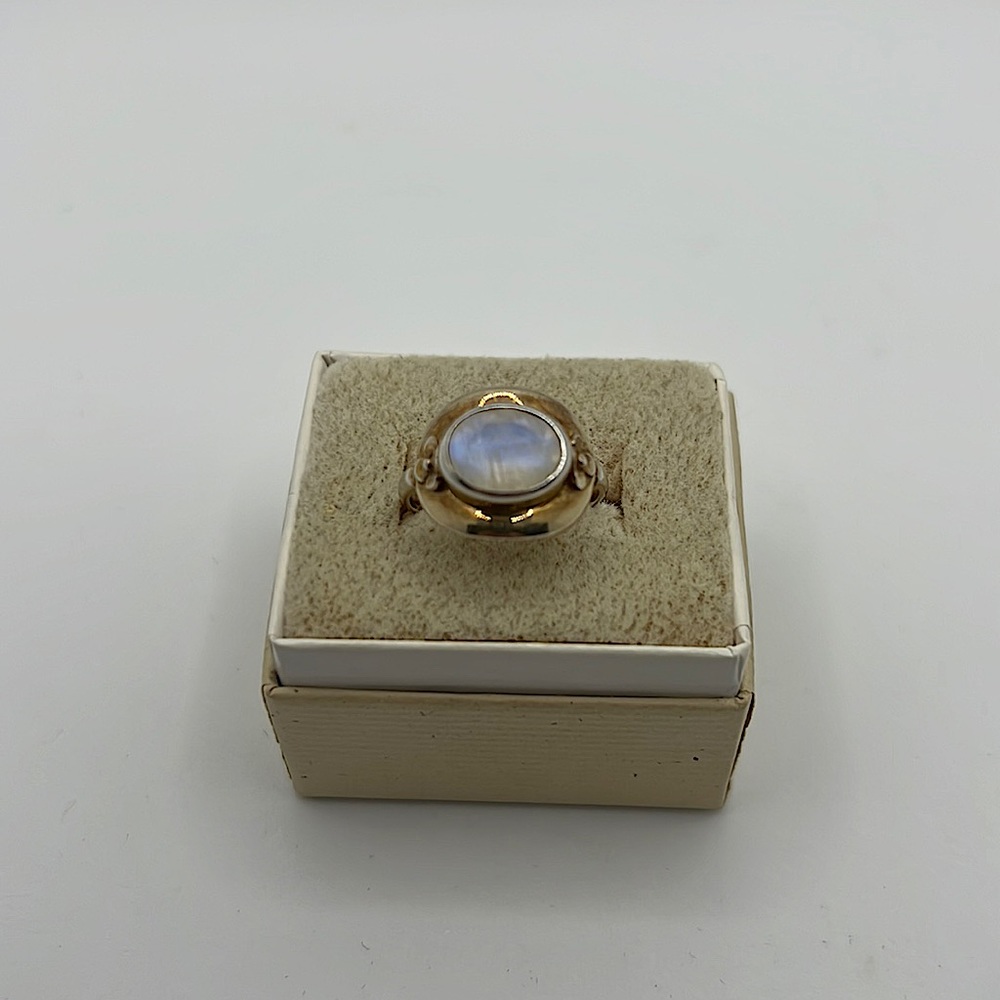 Zaleska moonstone crown ring